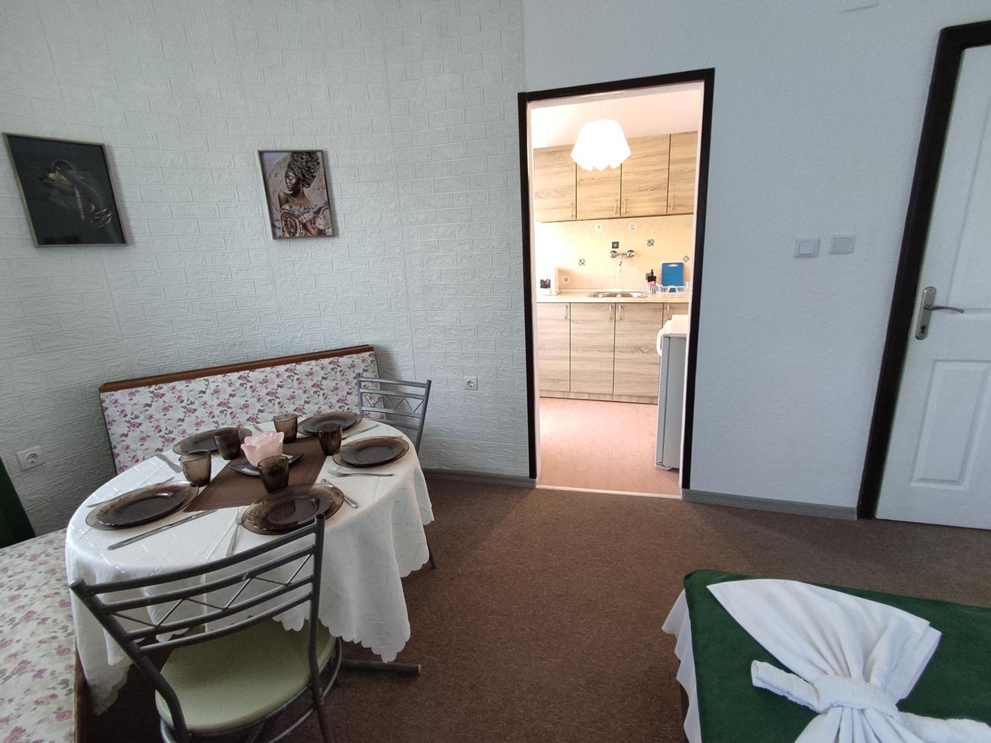Rali Apartments Китен Номер фото